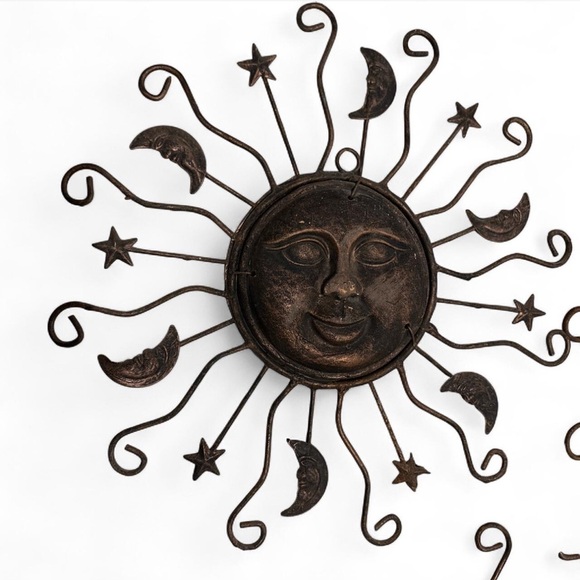One Vintage Sun & Moon Celestial Metal Rustic Wall Decor 14x14” - Picture 1 of 10